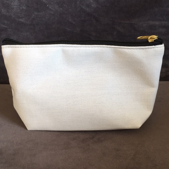 Cosmetics bag - Picture 3 of 3